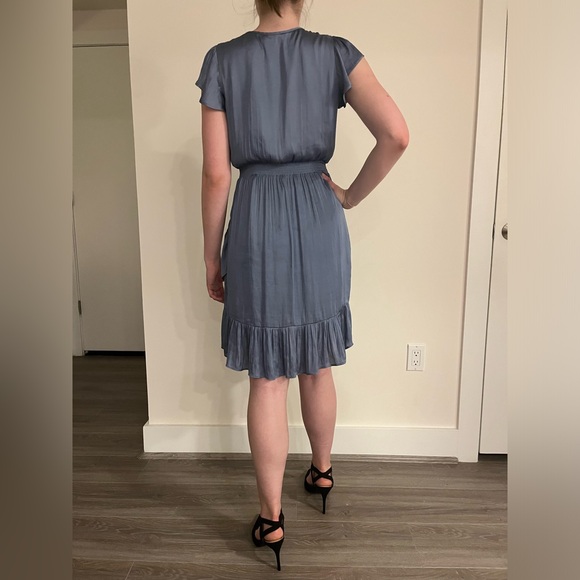 Banana Republic Light Blue Silk Dress - Picture 3 of 5